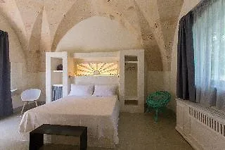 Vinilia Wine 4*
