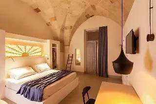 Vinilia Wine 4*